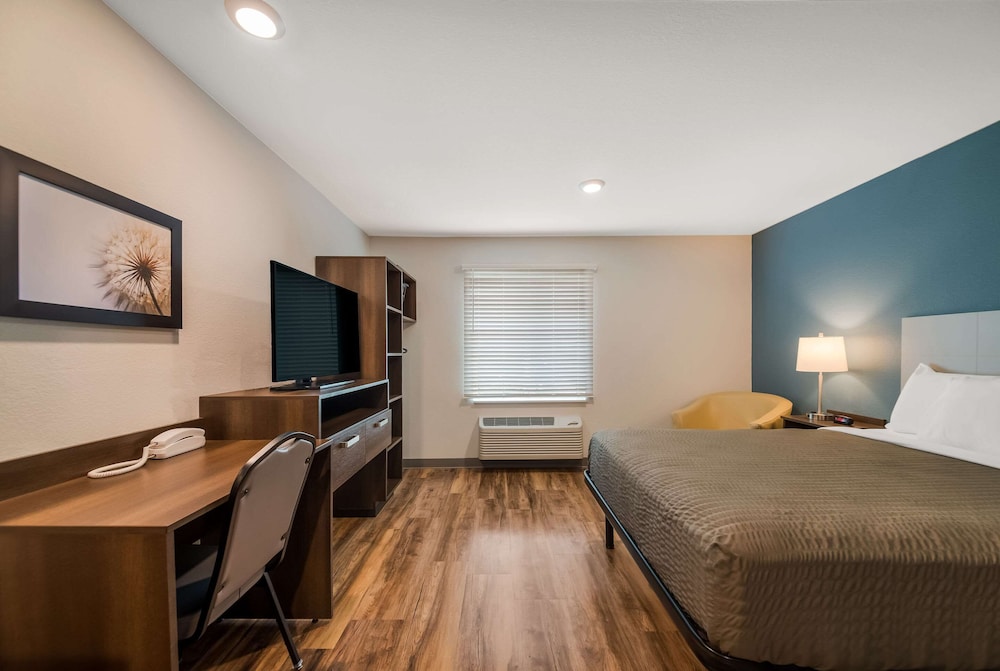 WoodSpring Suites Inverness 17/29