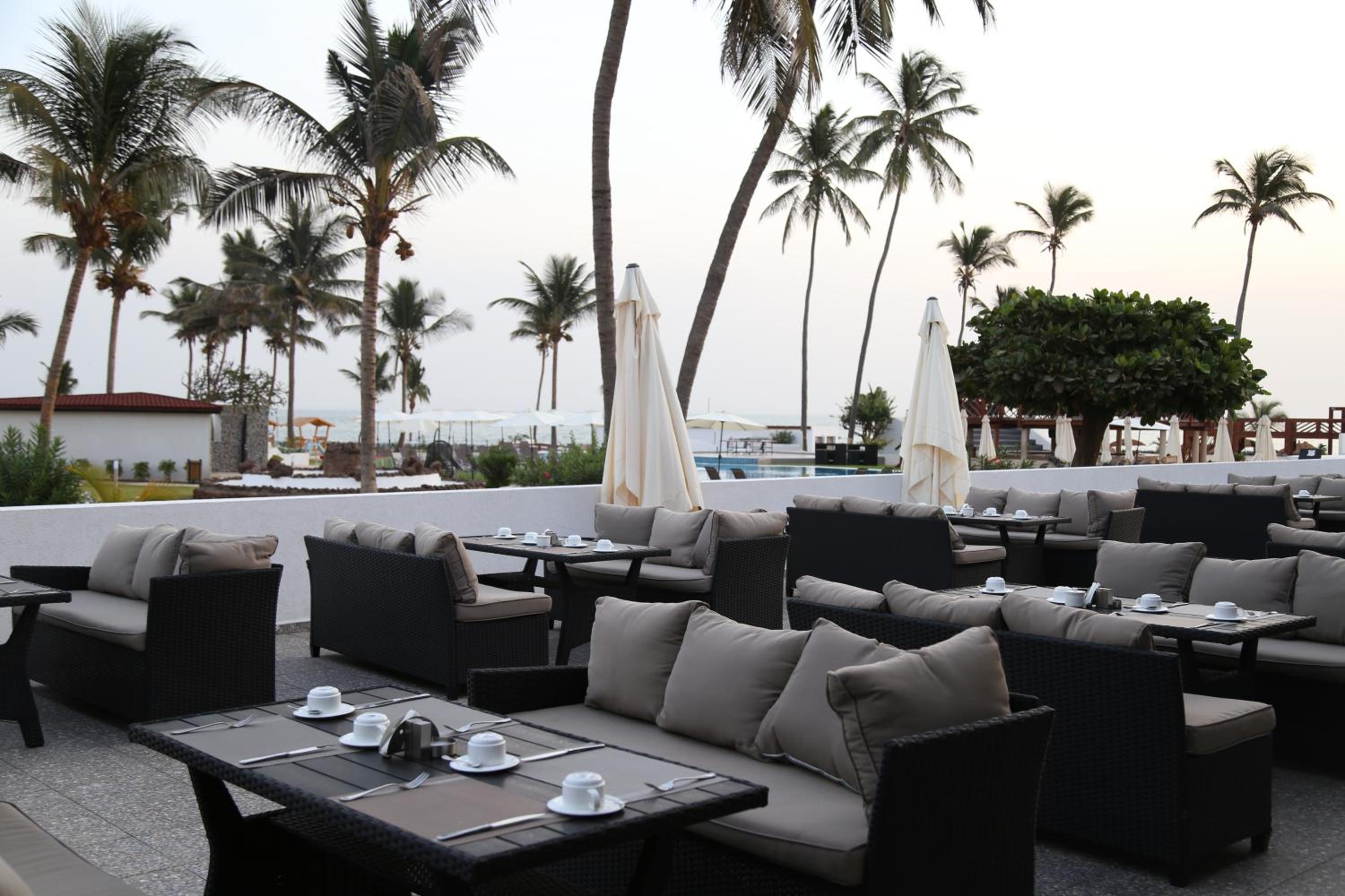 Sunbeach Hotel And Resort 18/26