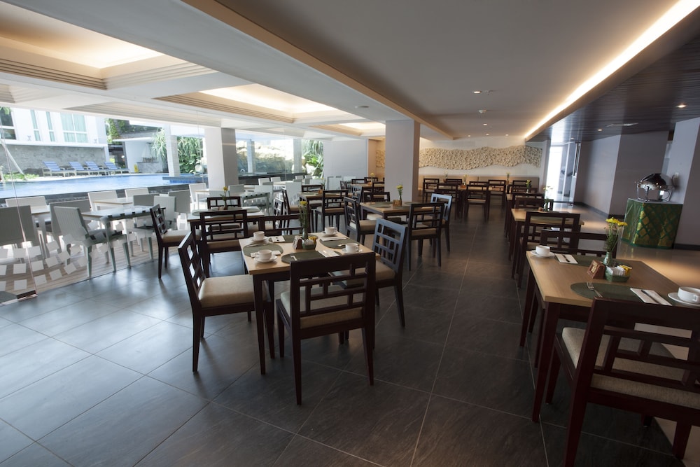 BINTANG KUTA HOTEL 40/61