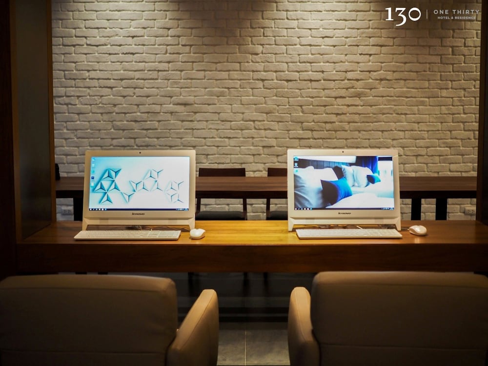 130 Hotel & Residence Bangkok 76/83