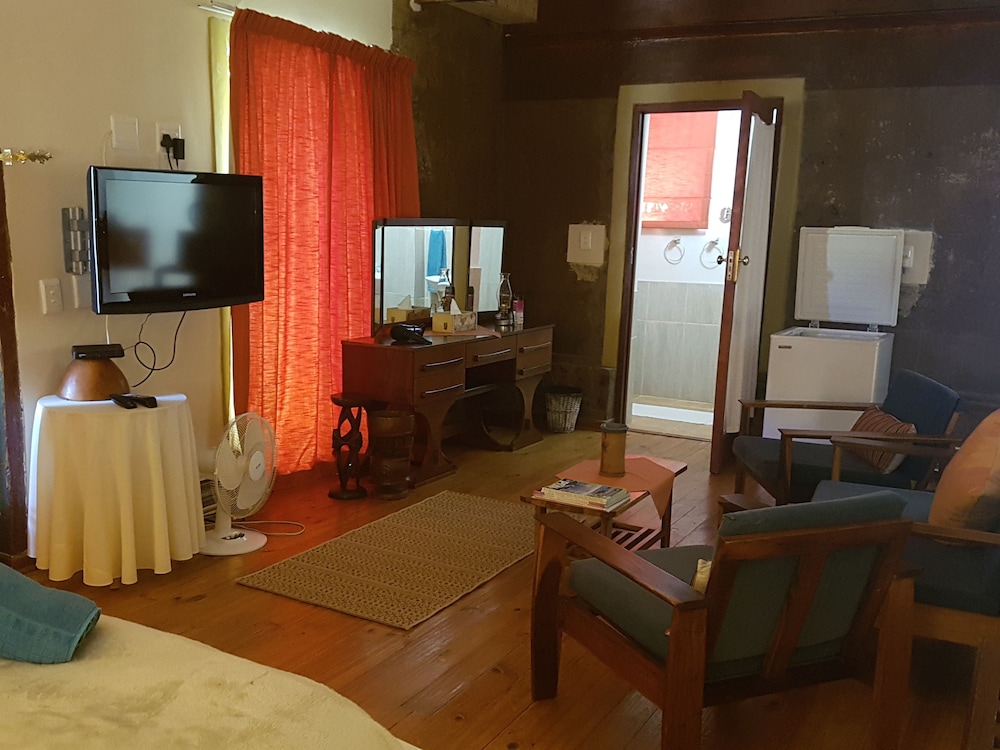 Steytlerville Villa Guest house 19/39