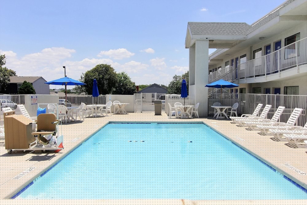 Motel6 Austin, TX 48/51