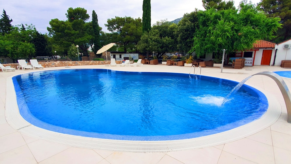 Camping Paklenica - Mobile Homes 24/55