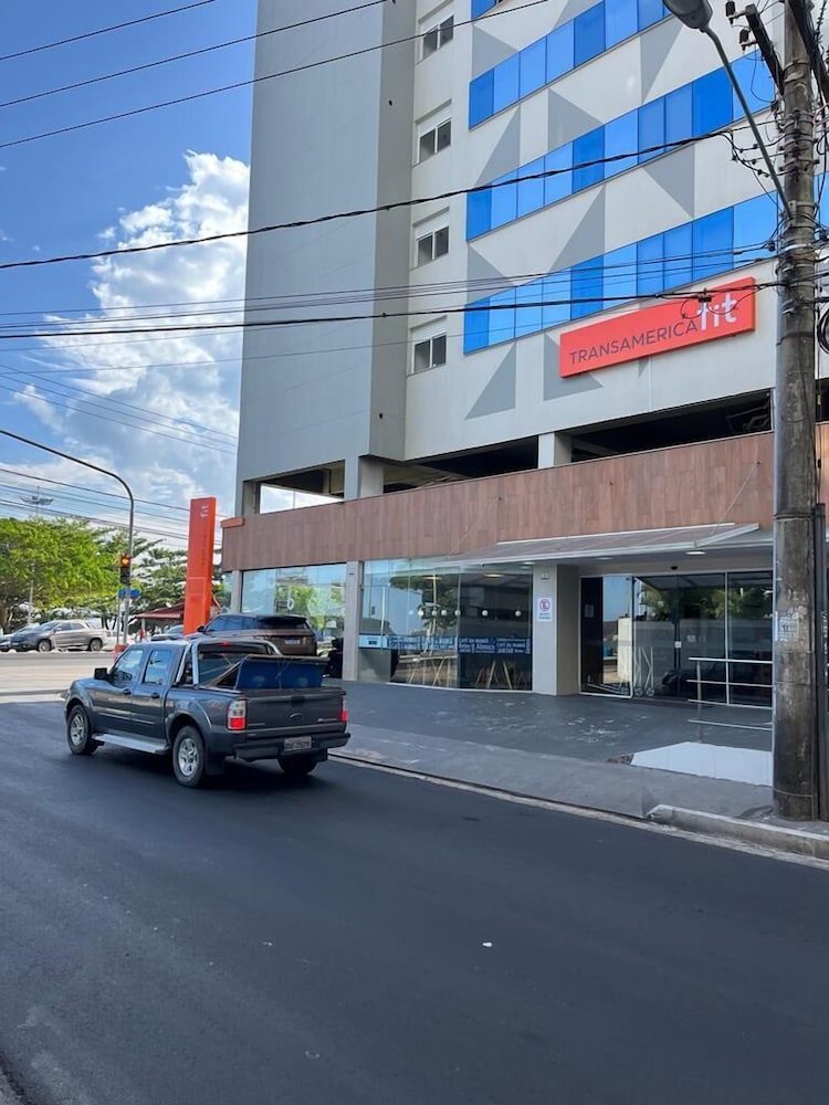 Transamerica Fit Vitoria Praia de Camburi 55/64