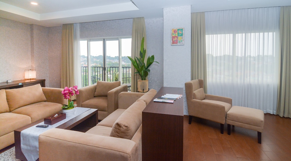 Padjadjaran Hotel 31/70