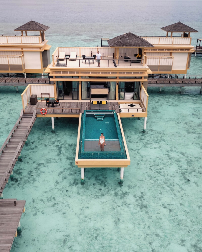 Angsana Velavaru 23/50