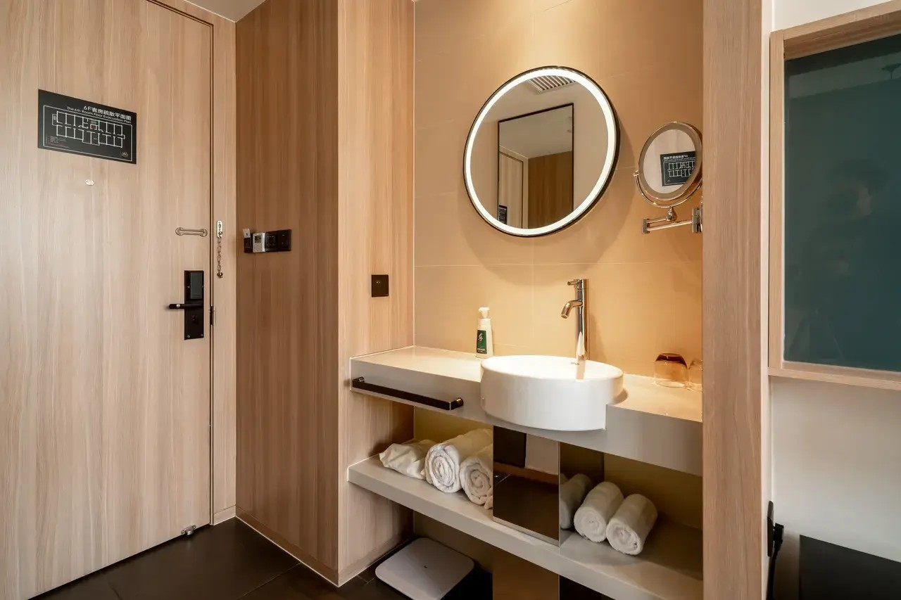 Atour Hotel Shanghai Lujiazui Minsheng Road subway station 19/19