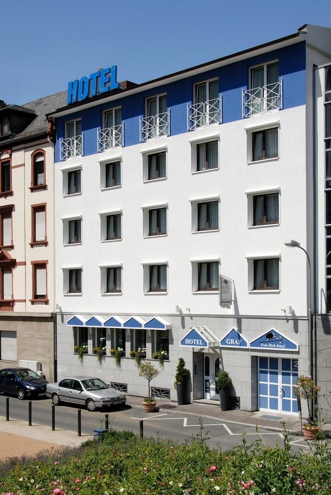 Hotel Graf 1/28