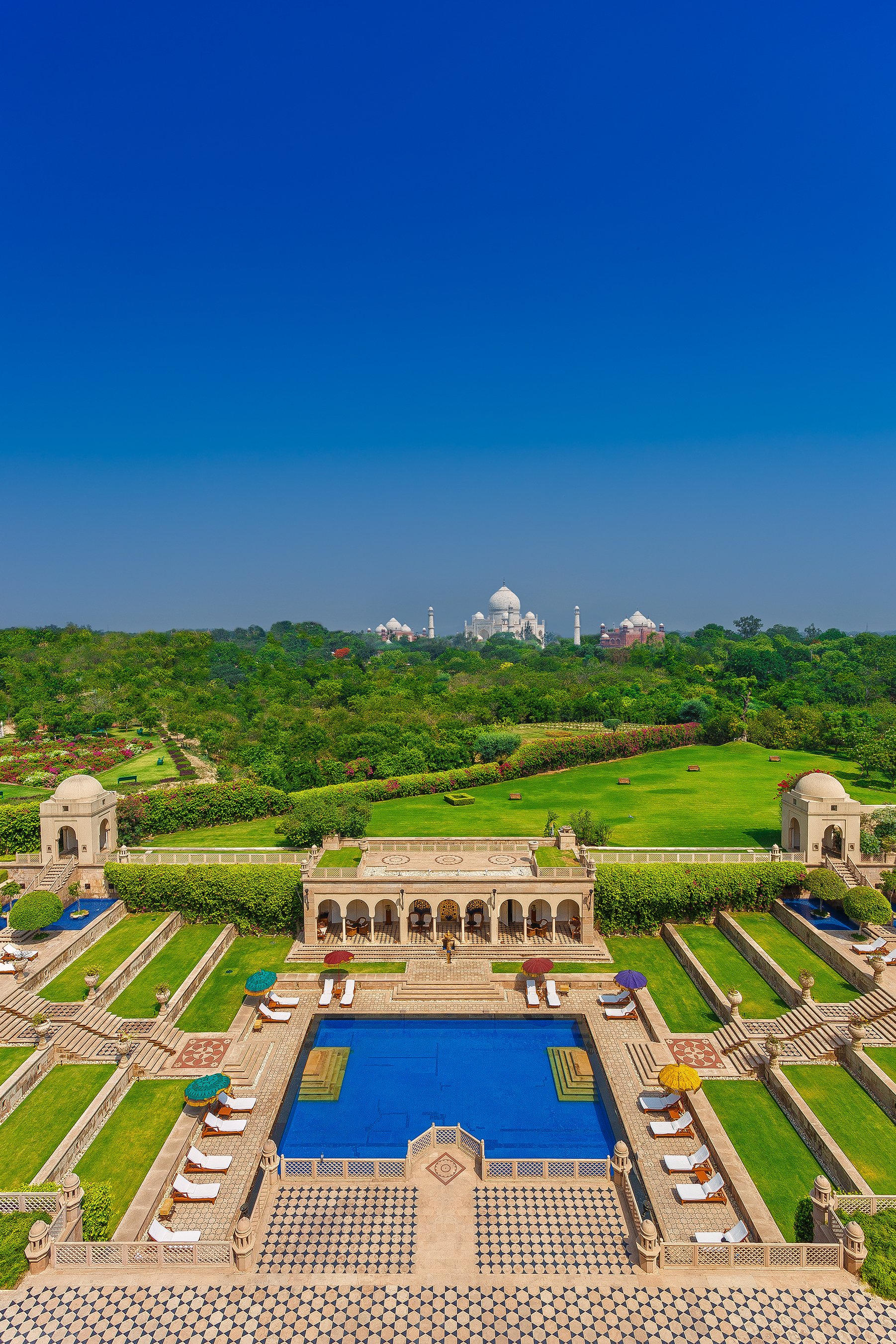 Oberoi Amarvilas 60/73