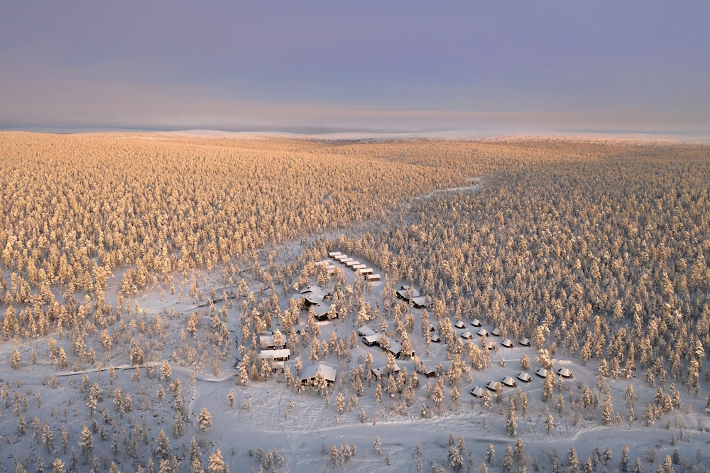 Wilderness Hotel Muotka 57/63