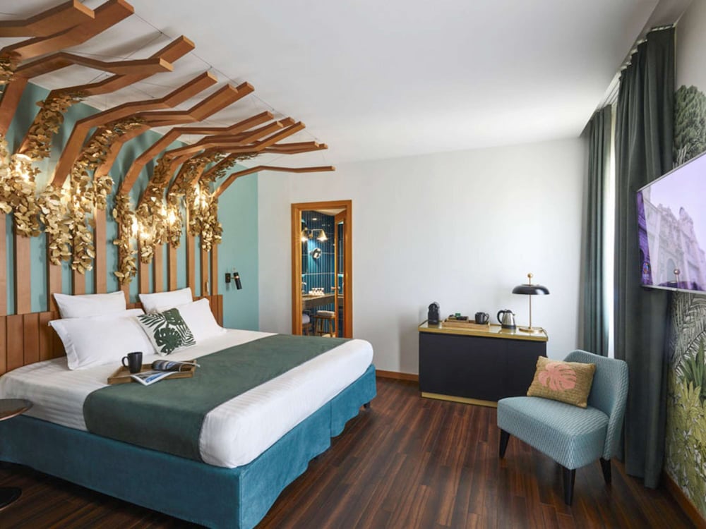 Hotel Mercure Roma Corso Trieste 15/78