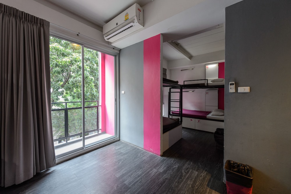 CheQinn Hostel Sukhumvit 4 35/65