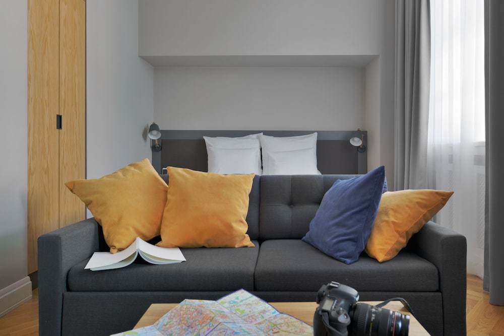 Stradonia Serviced Apartments 45/76