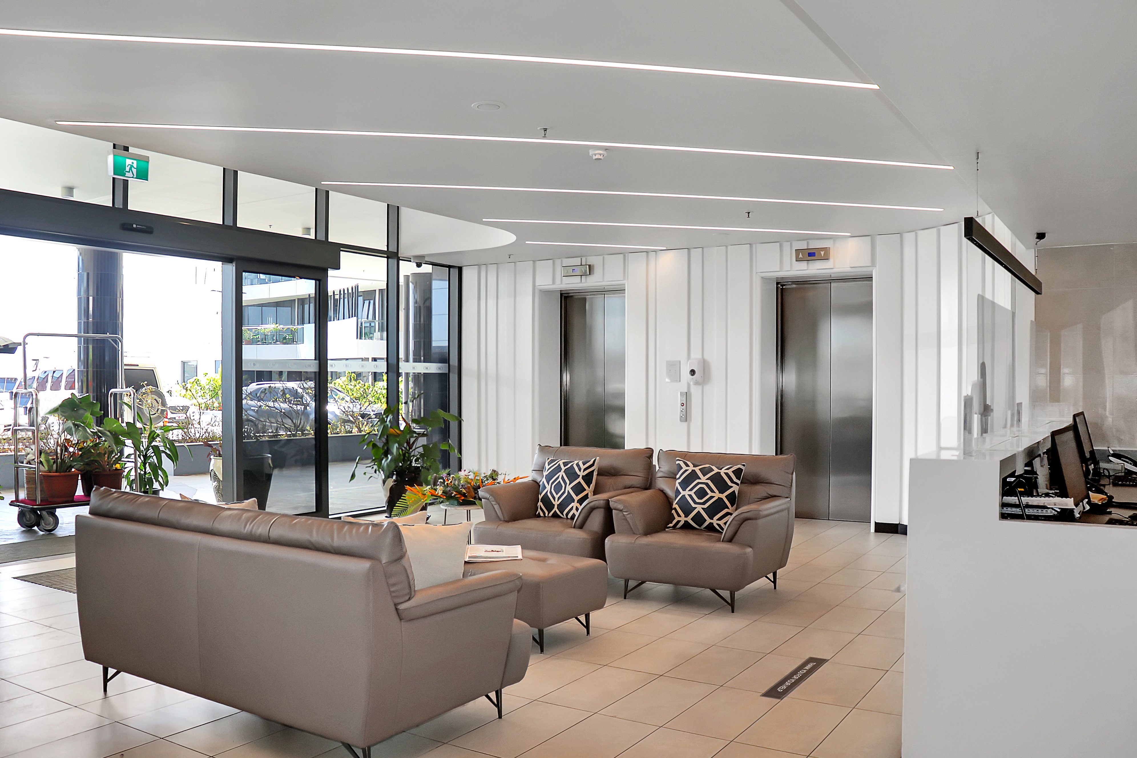 Crowne Plaza Residences Port Moresby 24/50