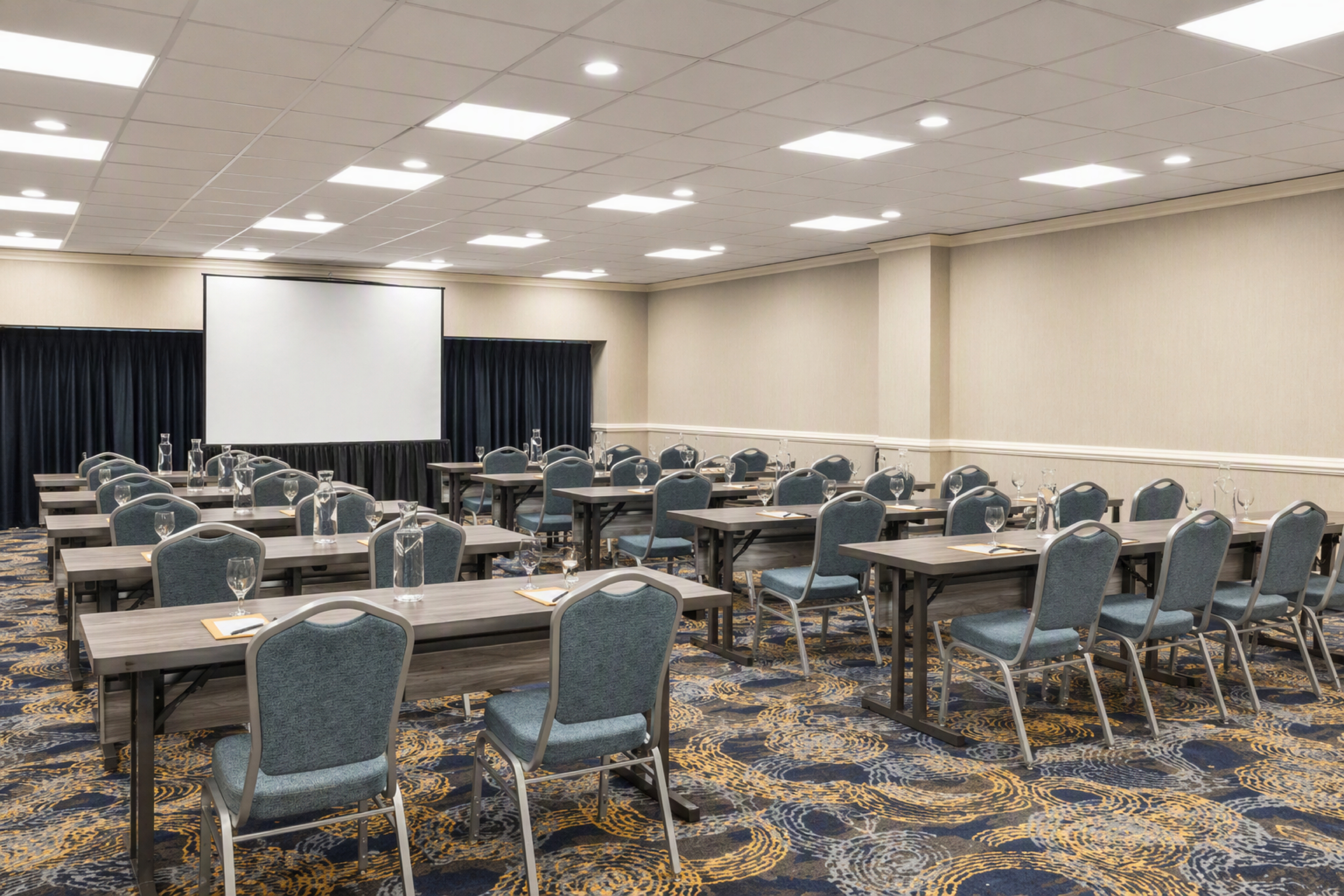 Crowne Plaza Cleveland At Playhouse Square An Ihg Hotel 66/77
