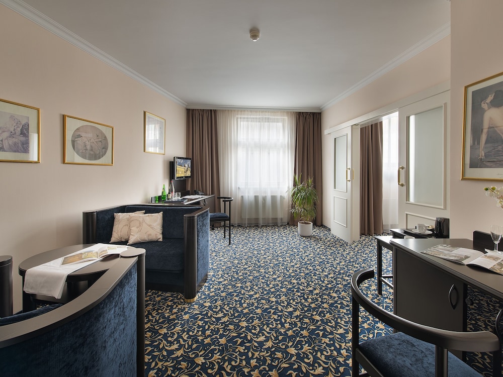 EA HOTEL ROYAL ESPRIT 15/22
