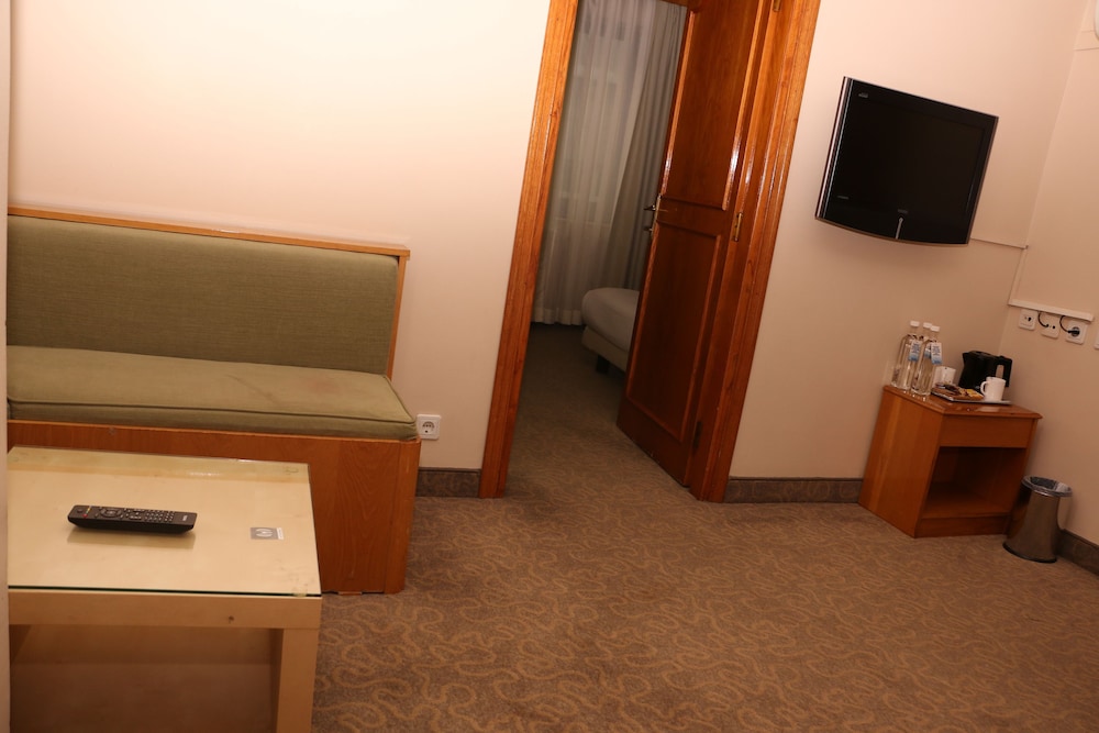 Ilkay Hotel Istanbul Formerly Ilkay Hotel 33/35