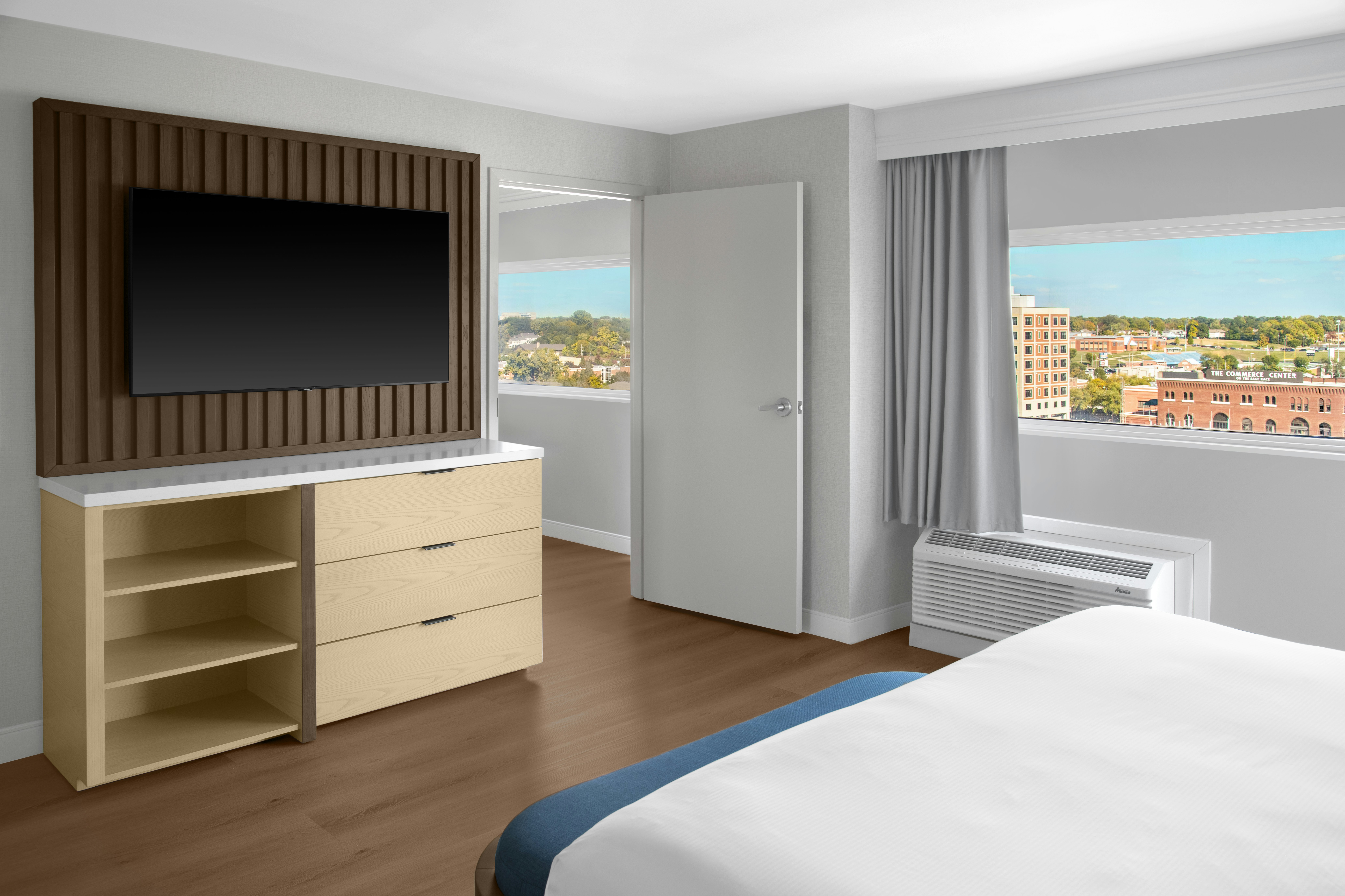 جناح رئاسي بسرير كينج، Doubletree By Hilton South Bend 2/3