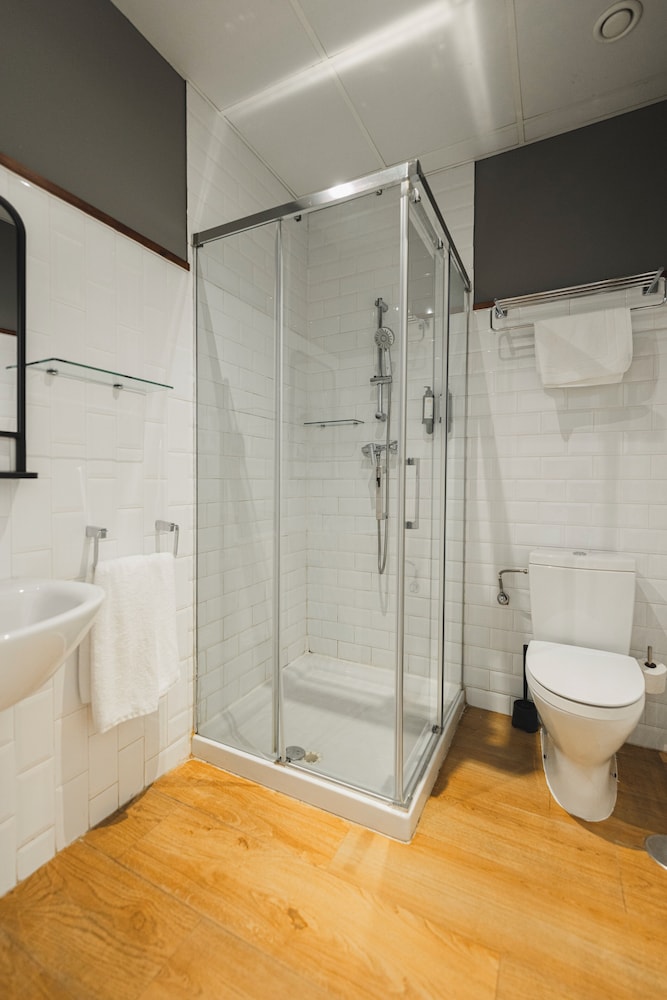 Alcazaba Premium Hostel 50/50