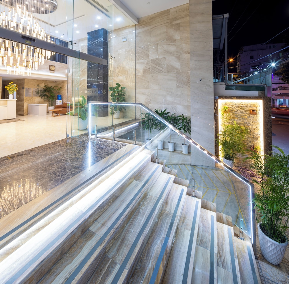 Gibson Hotel Nha Trang 38/61