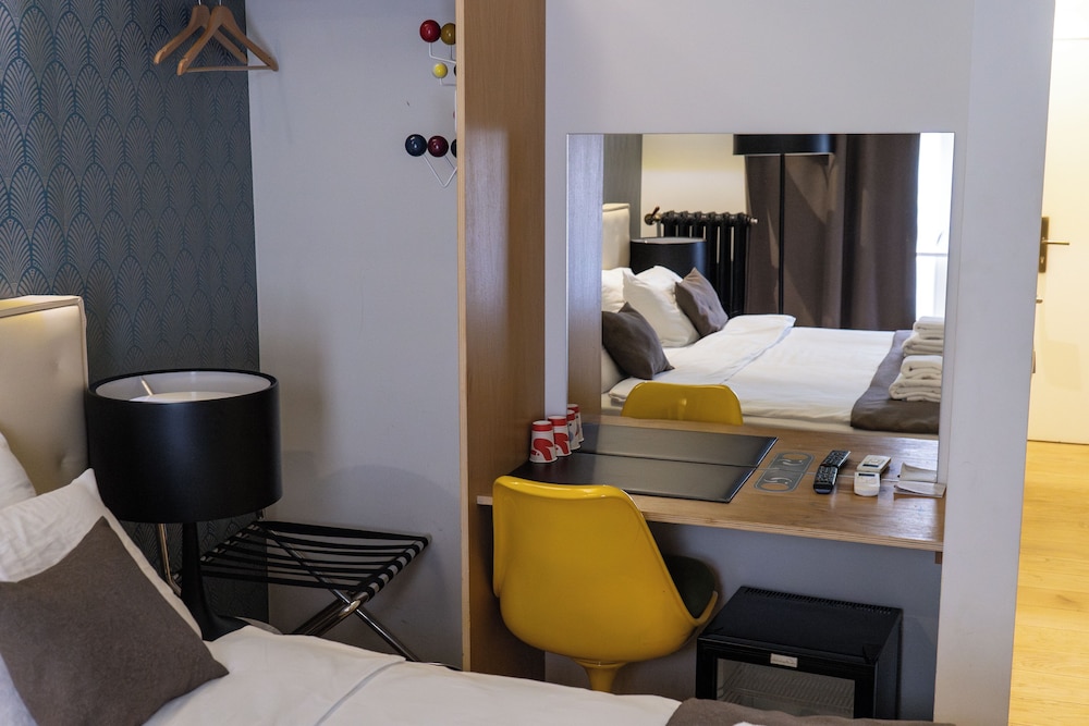 Hotel Retro 21/46