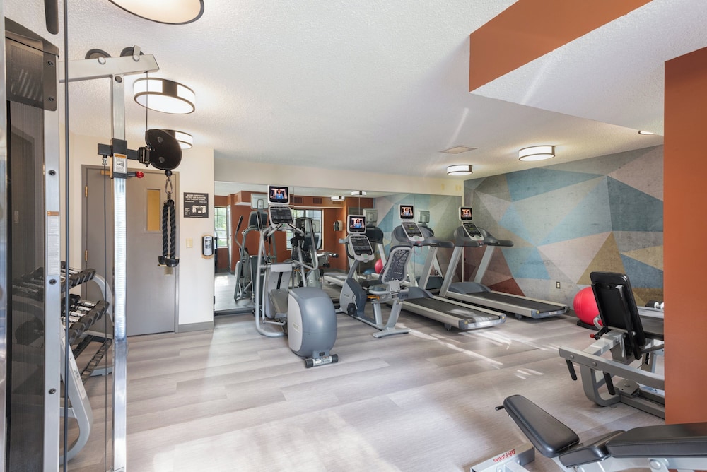 Candlewood Suites Eagan Arpt South - Mall Area, an IHG Hotel 40/68