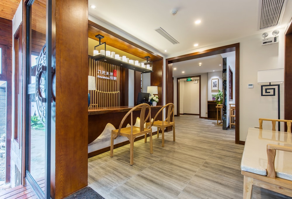Riverside Inn Guilin Central 32/48
