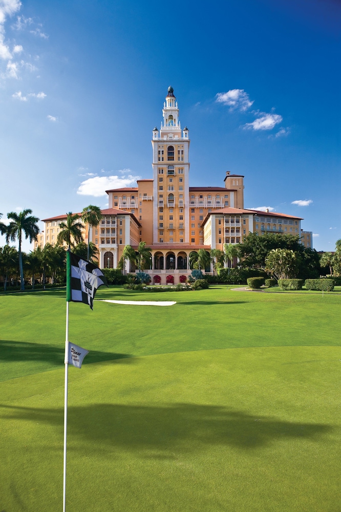 Biltmore Hotel 70/74