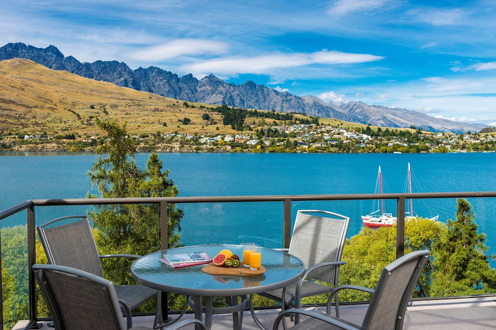 Avani Queenstown Hotel 32/56