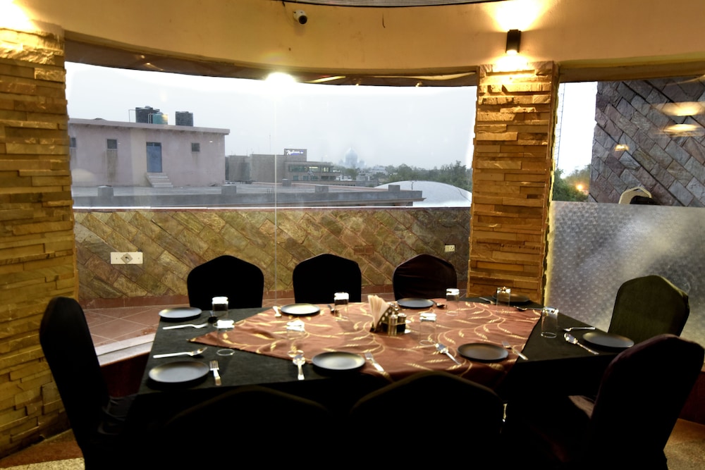 Crystal Inn Hotel 31/50