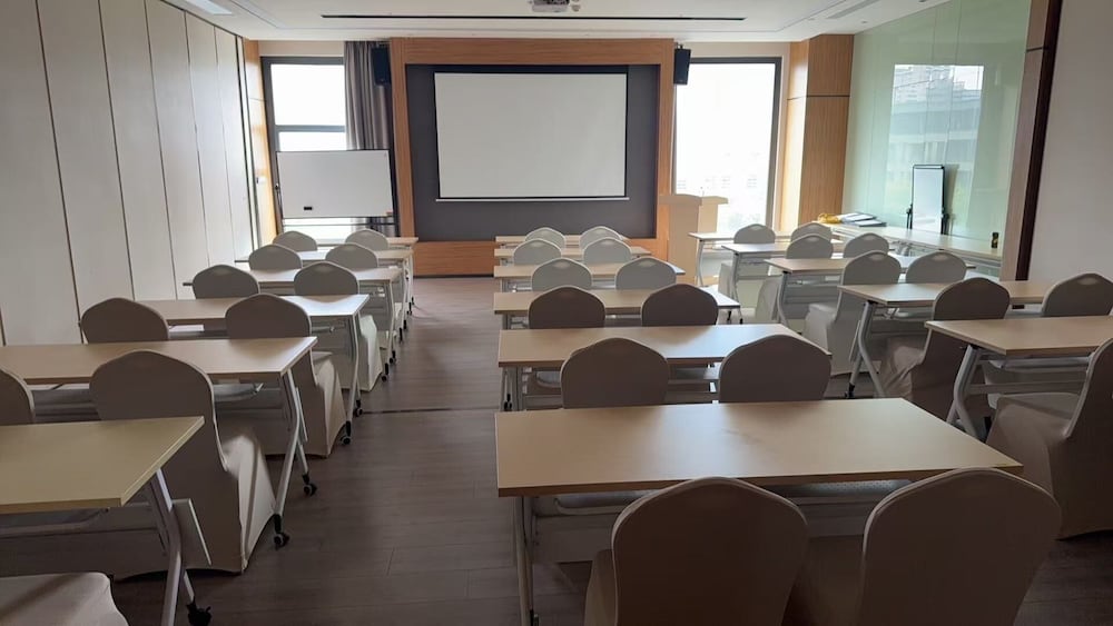 UrCove by HYATT Shanghai Wujiaochang 34/37