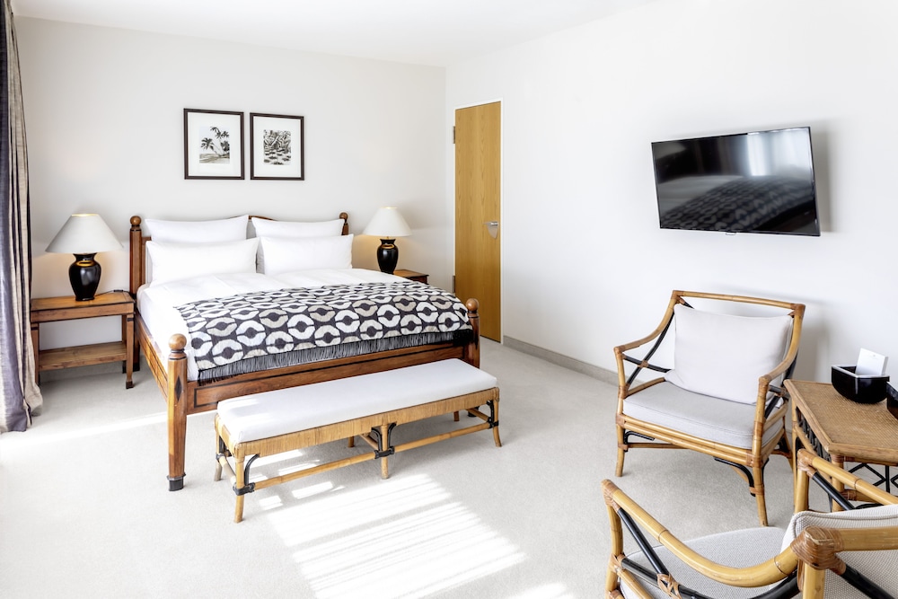 The Mandala Suites 17/56