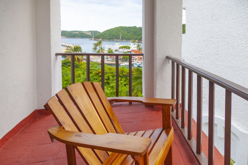 Marina Resort 36/70