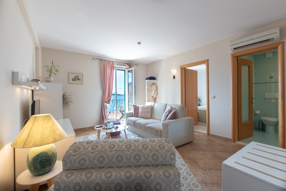 HOTEL PARK HVAR 29/76