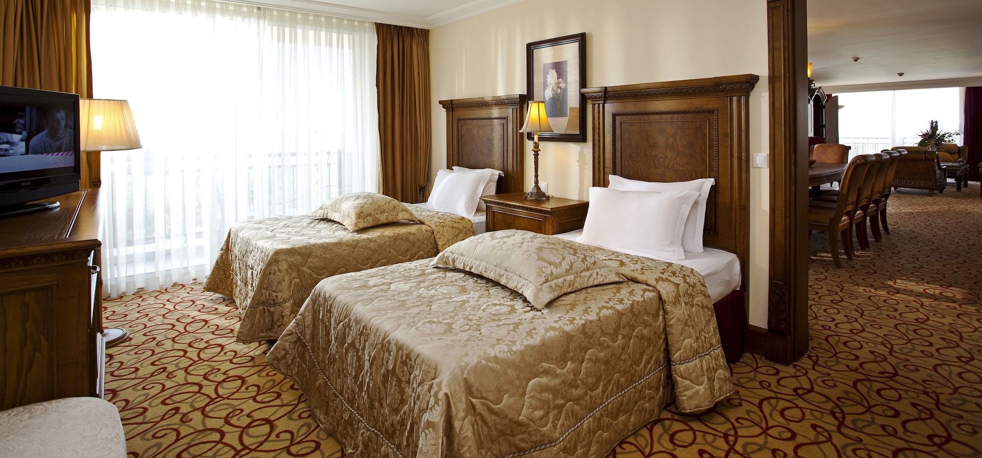 Presidential, Suite, 1 Single and 2 Double Beds