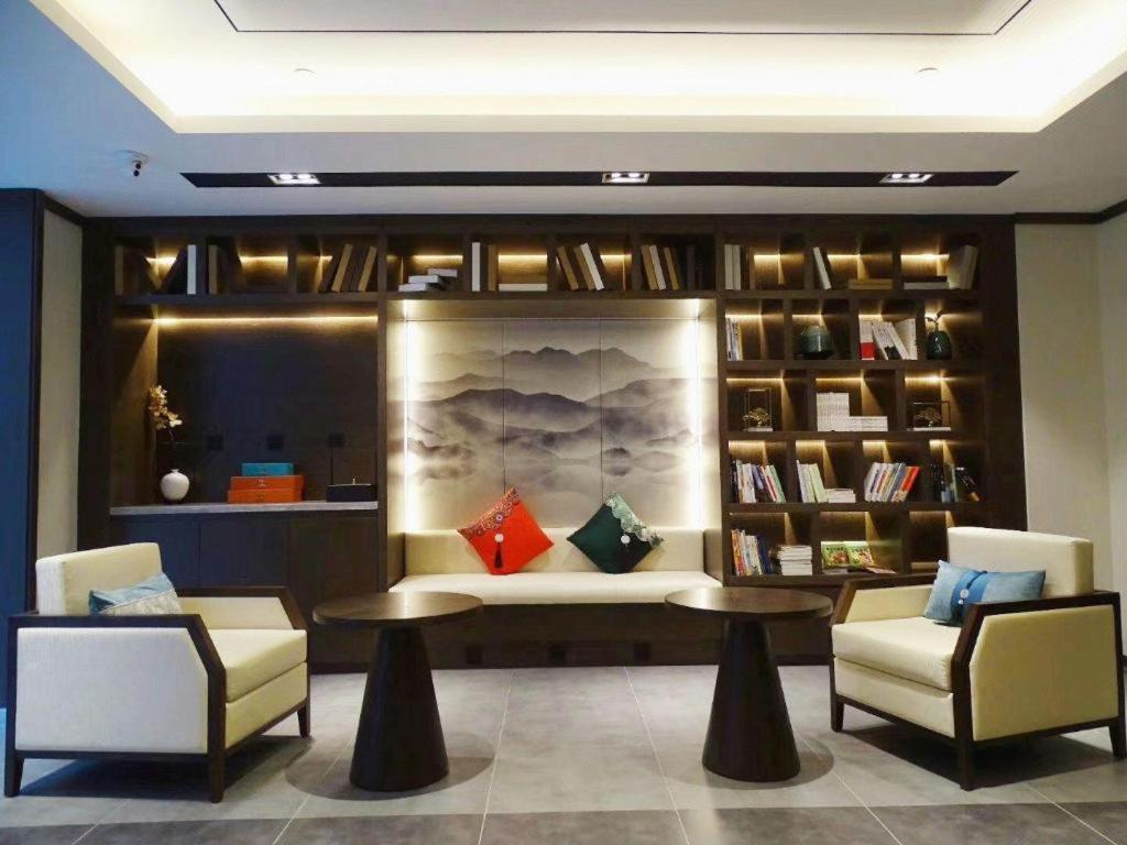 Fairyland Hotel (Kunming Spring City 66 Plaza ) 35/50