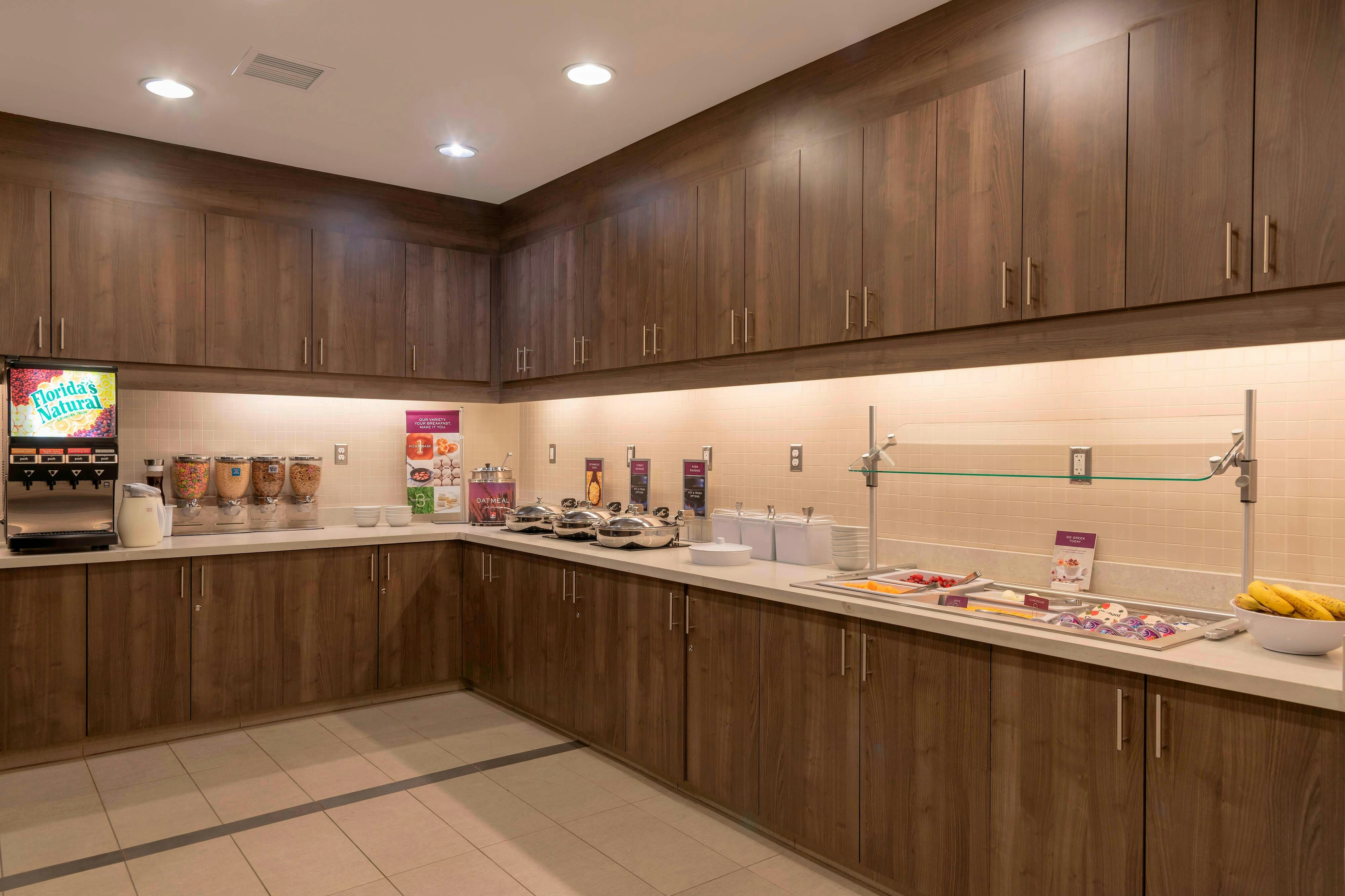 RESIDENCE INN AKRON SOUTH/GREEN 20/52