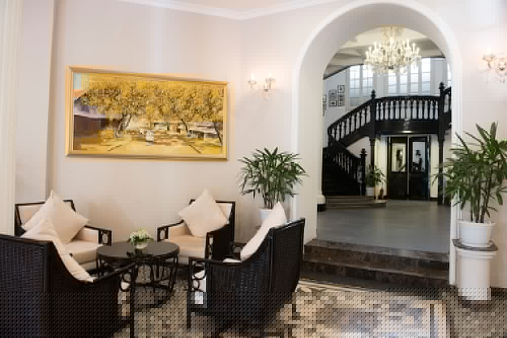 Hoa Binh Hotel 59/69