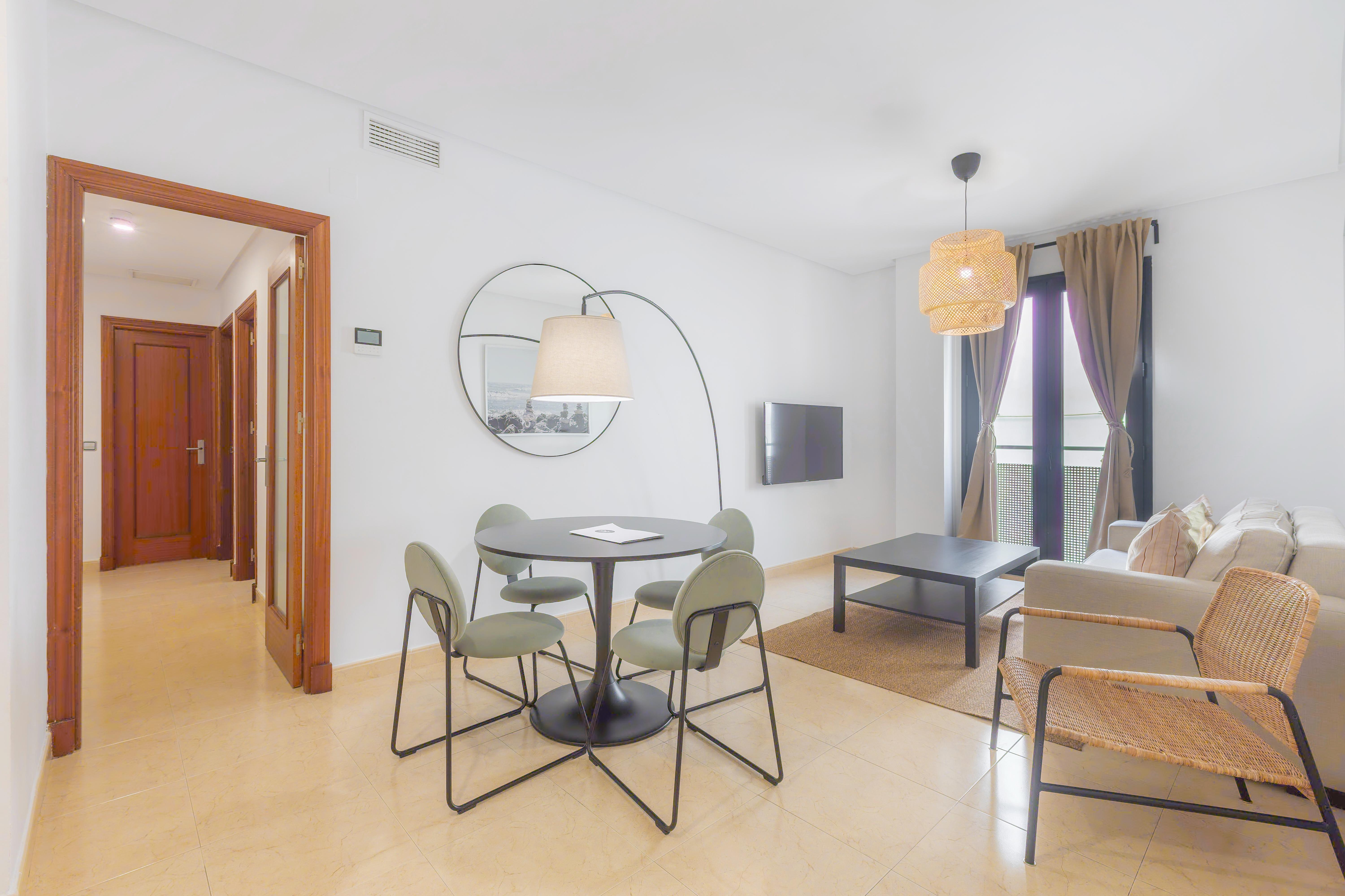 Apt Blueseas Bahia Marina 36/58