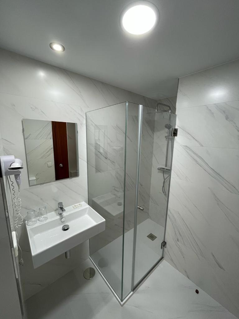 Bradomin Hotel 48/50