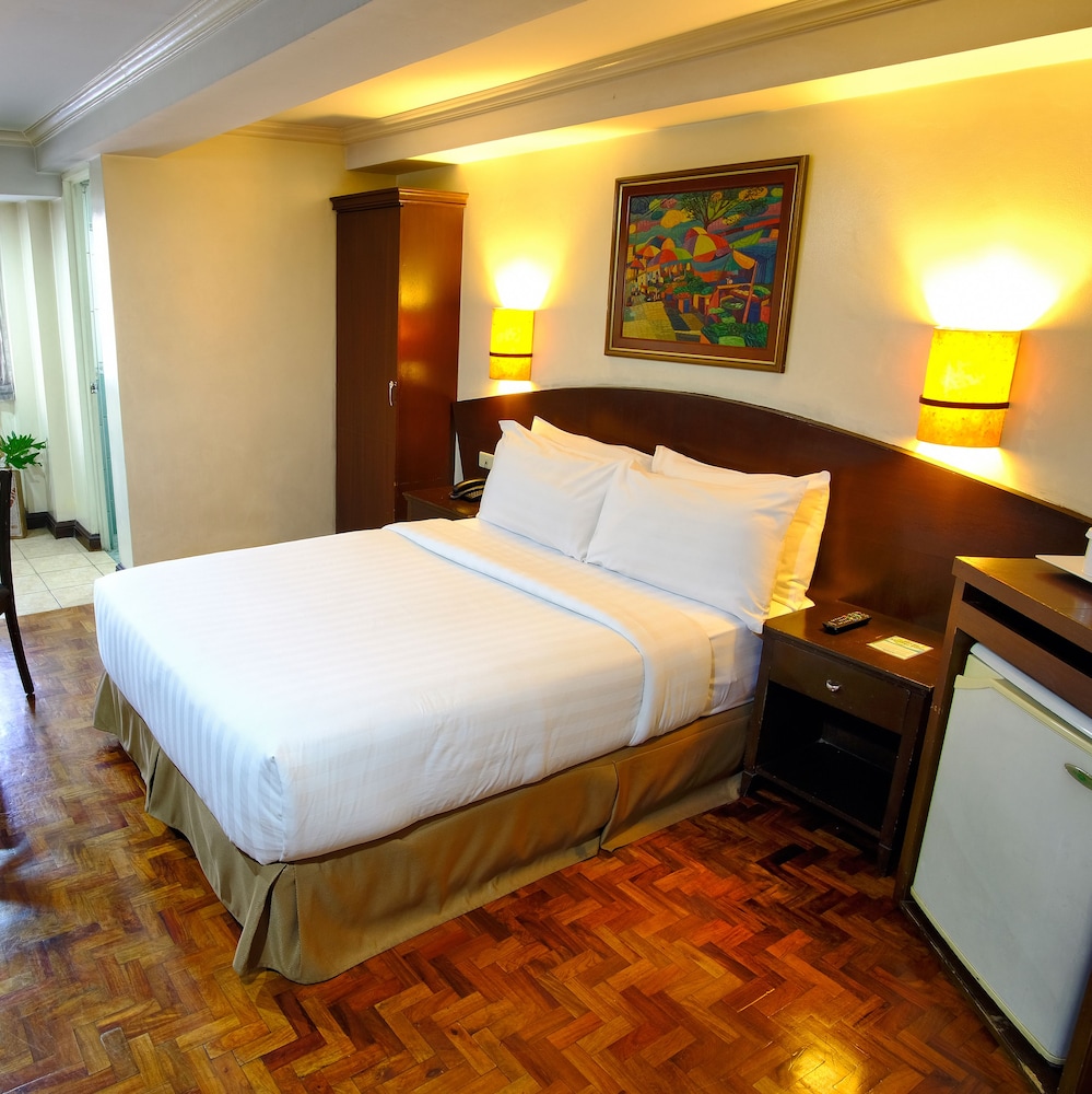Fersal Hotel Manila 30/60