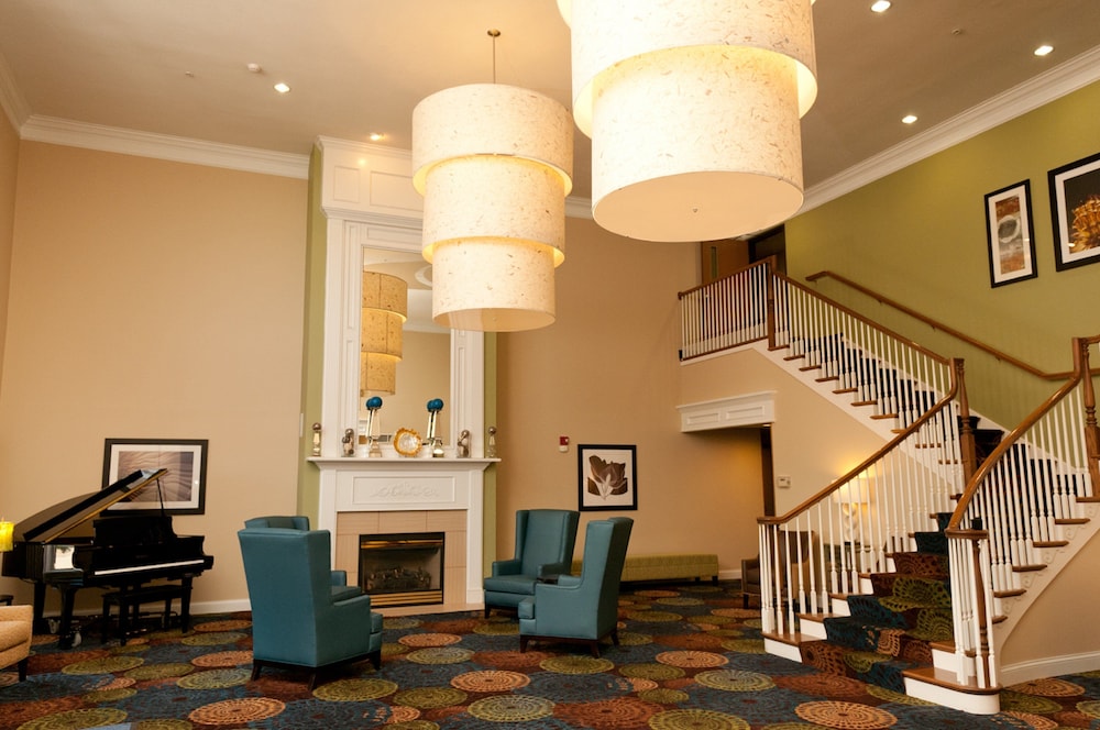 Holiday Inn Express & Suites Bloomington - Normal, an IHG Hotel 52/69