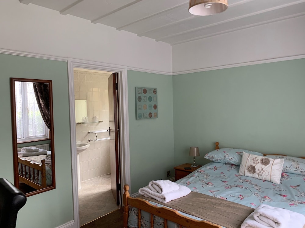 Burleigh House - Guest house 18/60