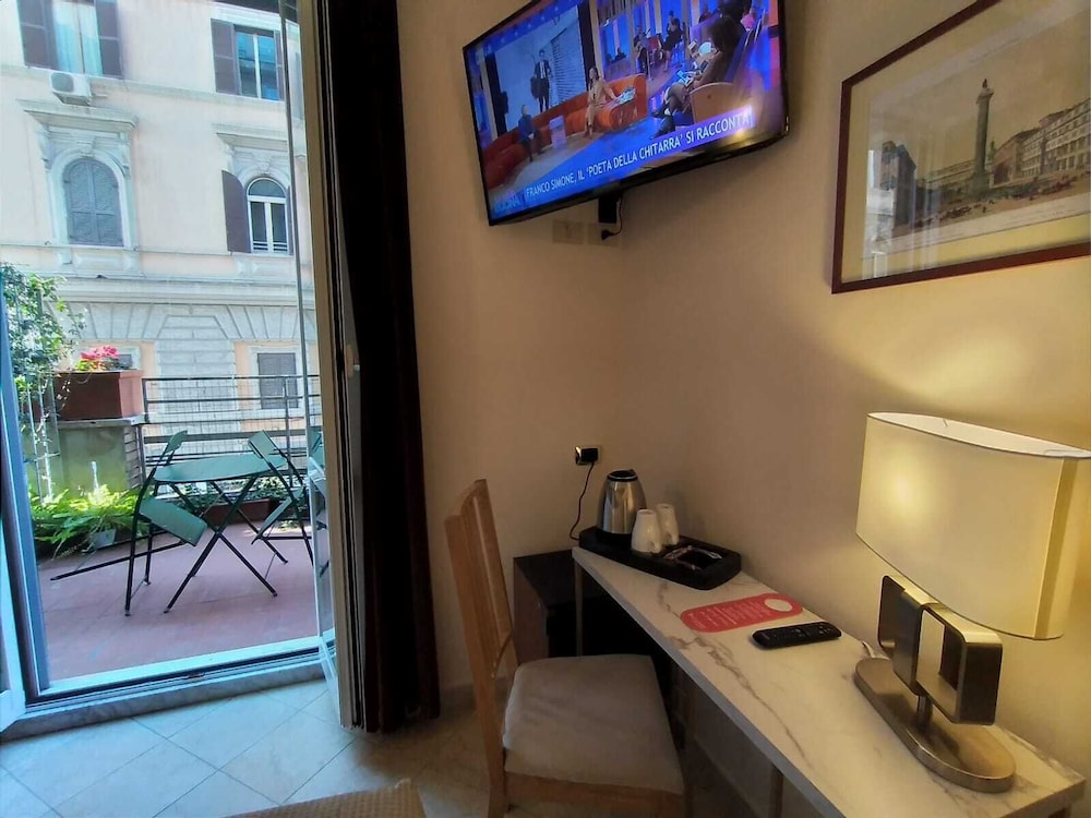 Hotel Principe Eugenio 46/61