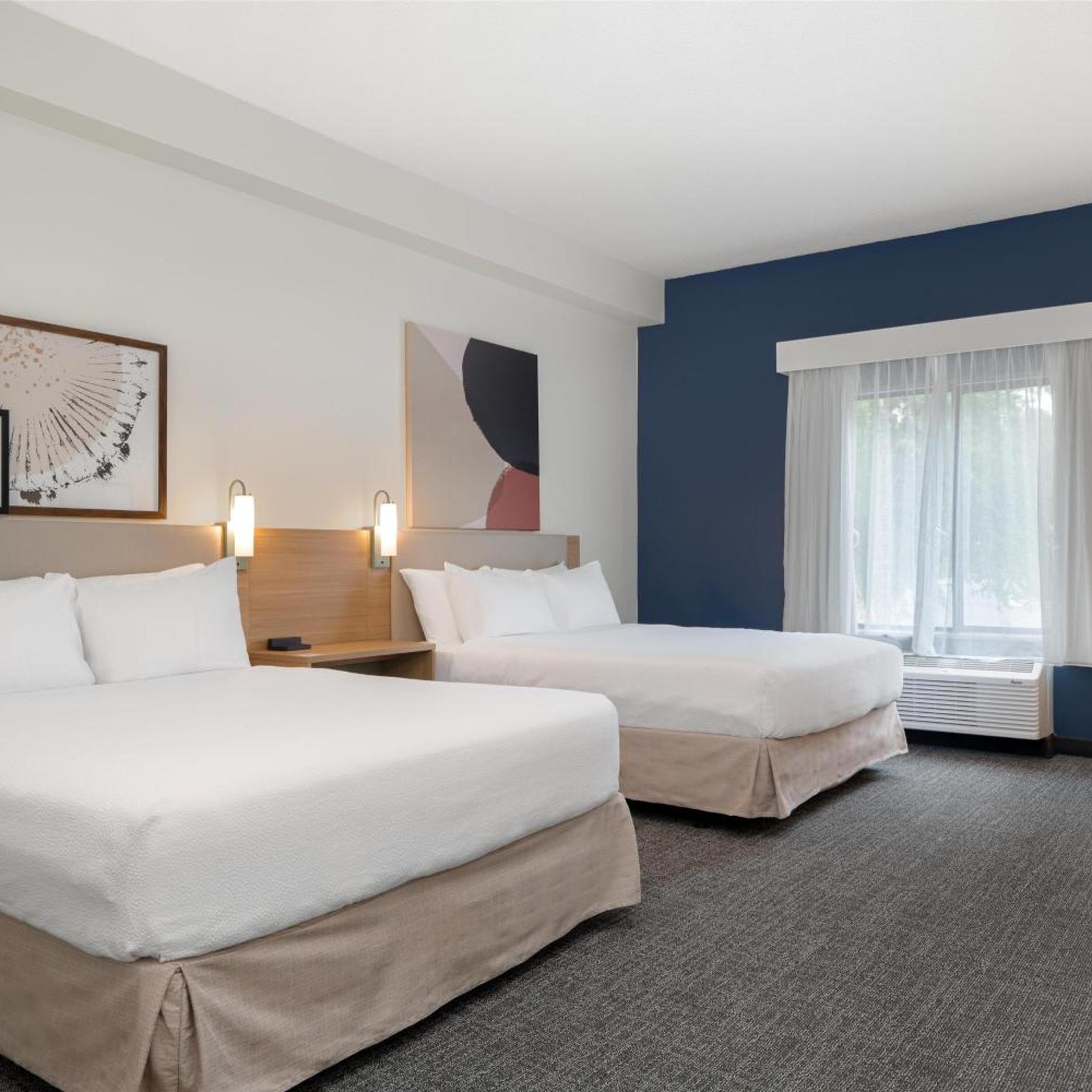 Room, King Bed, 2 Queen Beds