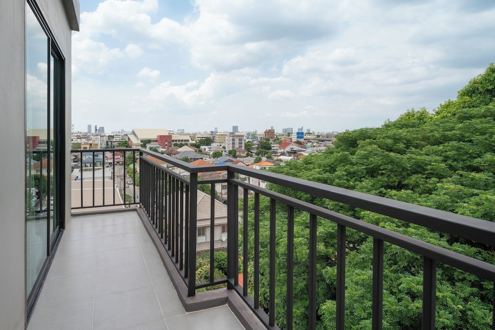 iCheck inn Darisa Ngamwongwan in NONTHABURI