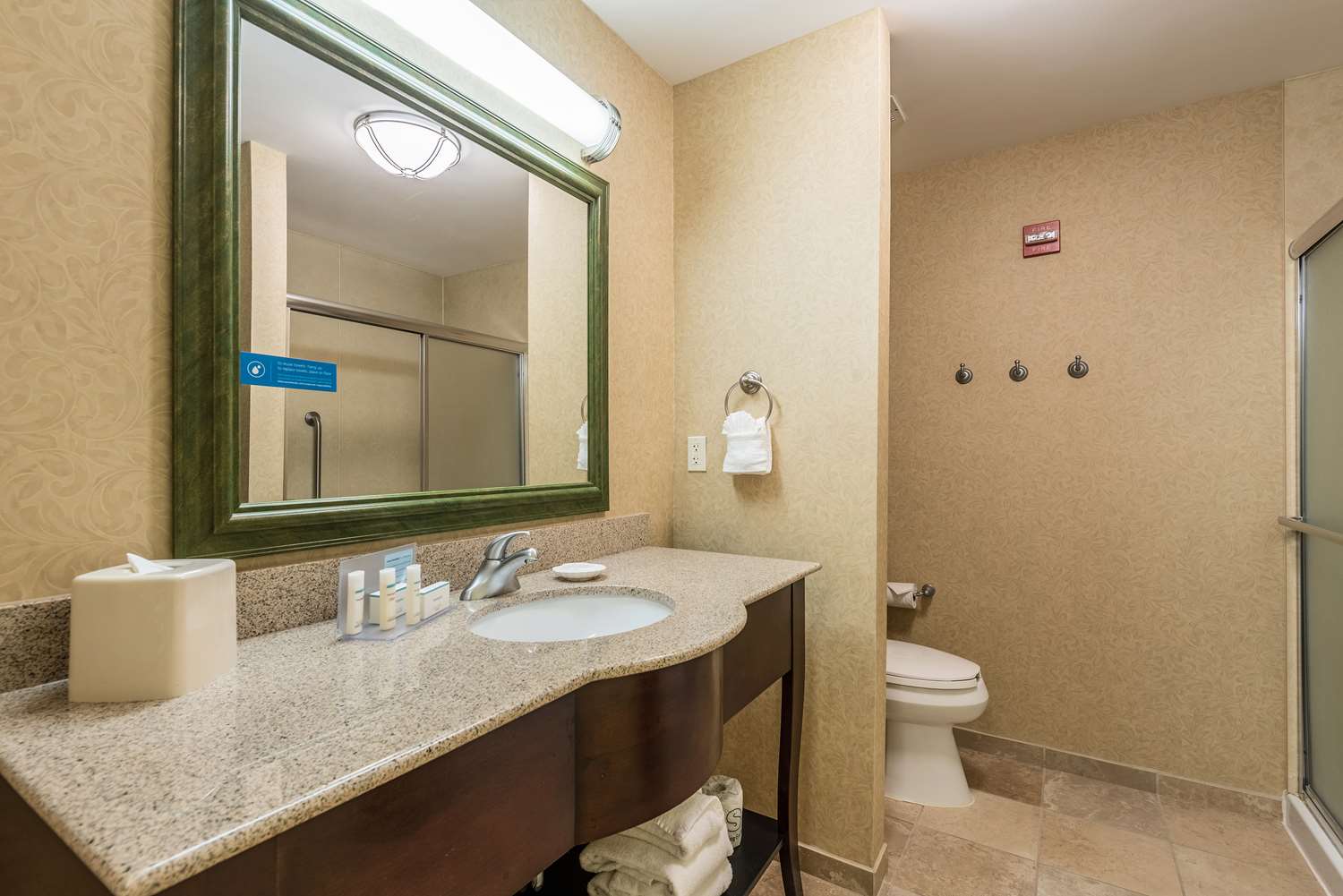 Study, King Bed, Sofa، Hampton Inn & Suites Orlando-South Lake Buena Vista 3/3
