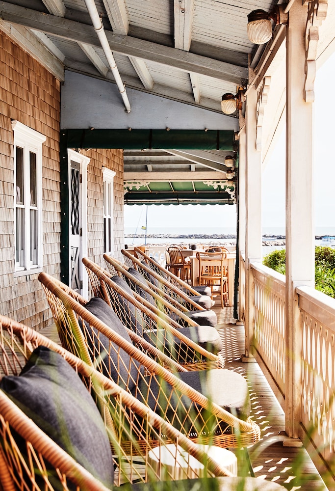 Block Island Beach House 5/50