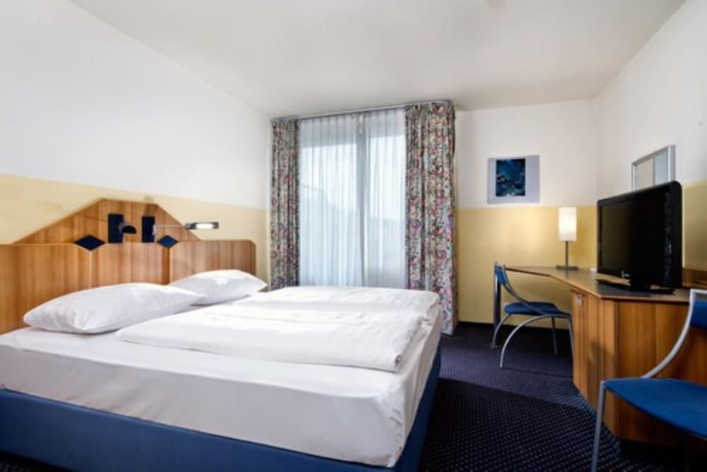Mercure Hotel Pforzheim 18/67