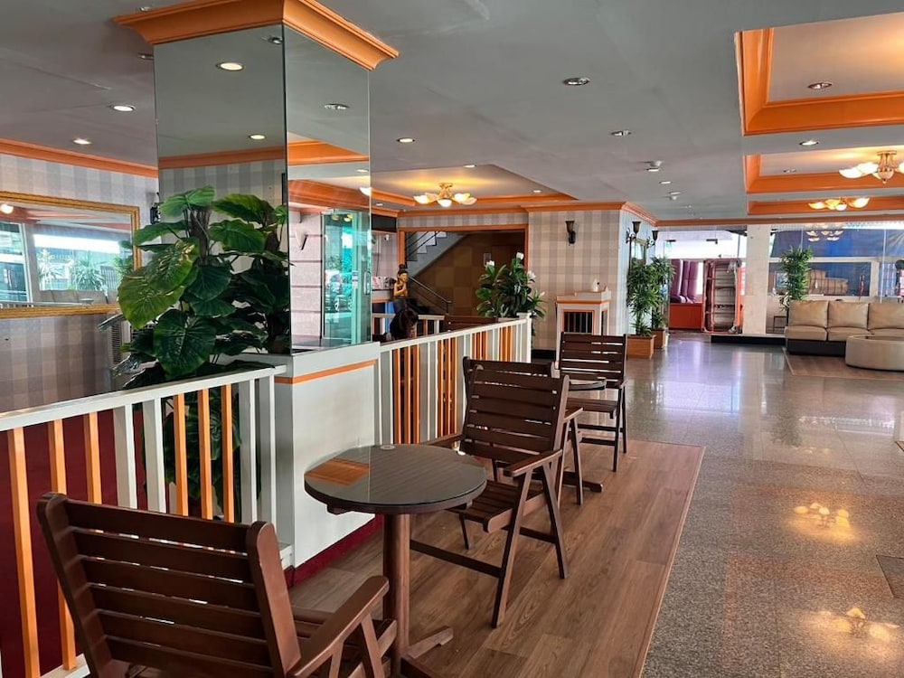 Asia Grand Hotel Hat Yai 39/46
